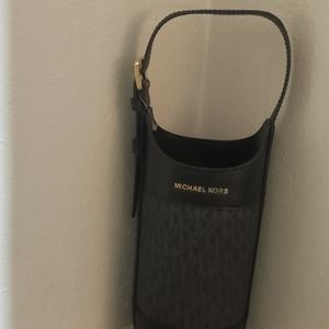 Michael kors wine bag